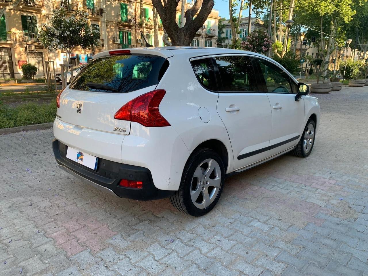 Peugeot 3008 1.6 HDi 115CV STILE