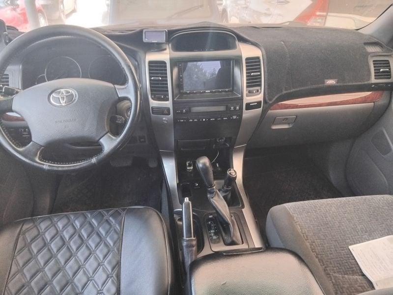 Toyota Land Cruiser GRJ 71 LAND CRUISER 3.0 TD
