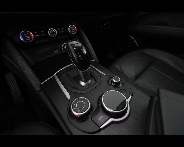 ALFA ROMEO Stelvio 2.2 Turbodiesel 180 CV AT8 Q4 Executive
