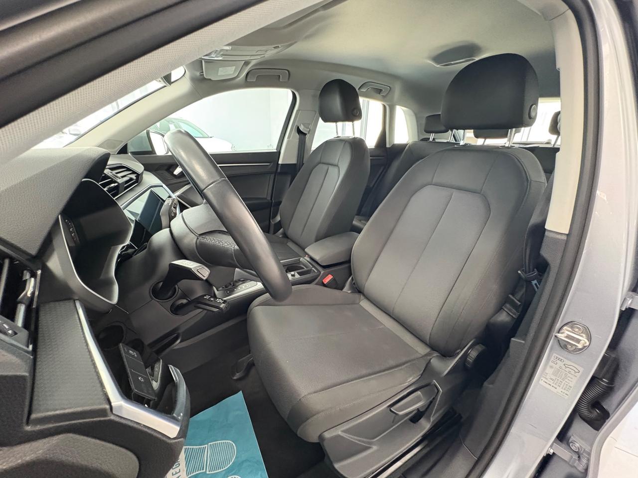 Audi Q3 35 TDI S tronic Business Advanced