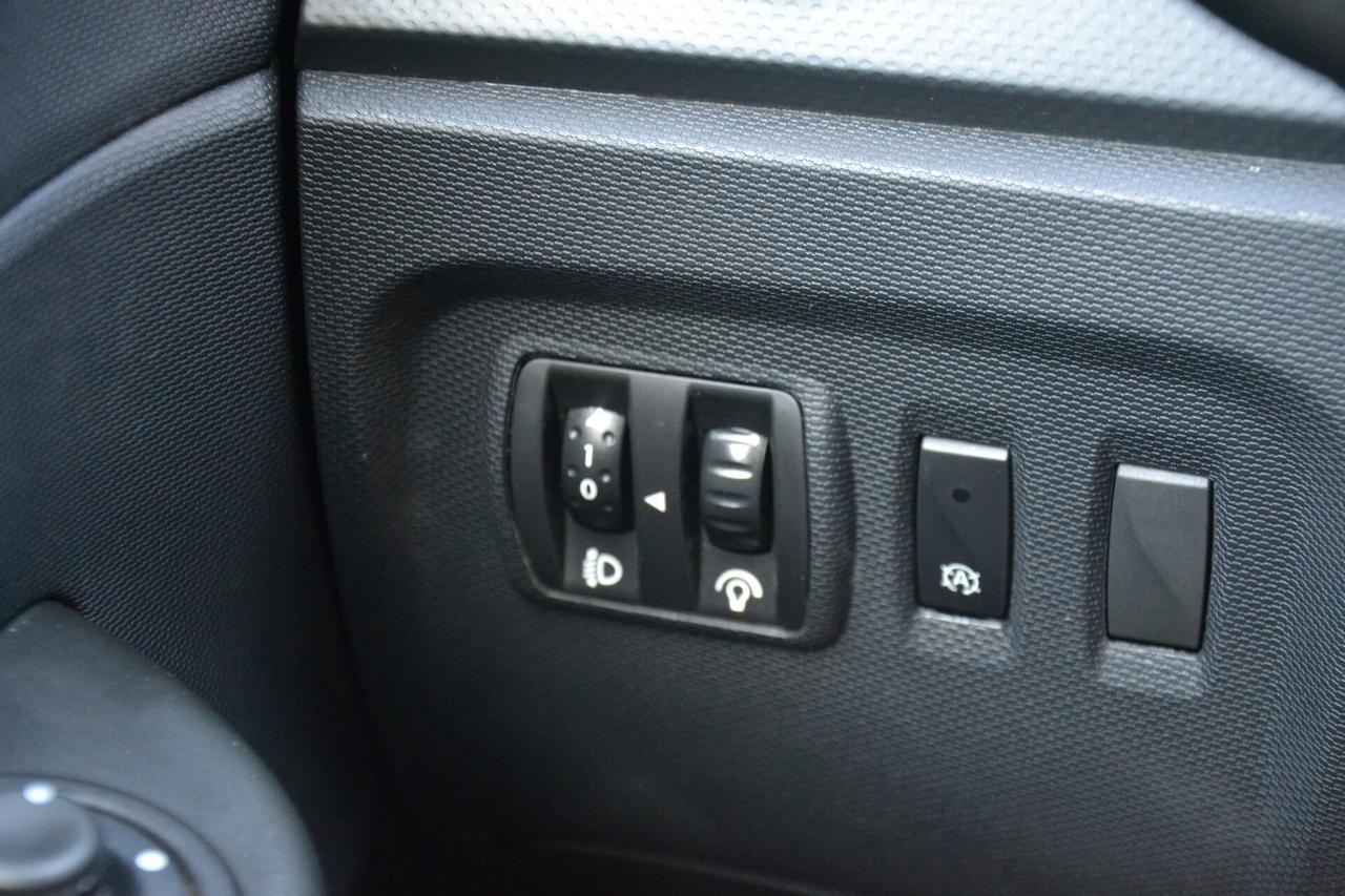 Renault Captur 1.5 dCi Energy R-Link: Prezzo Reale Senza Sorprese!