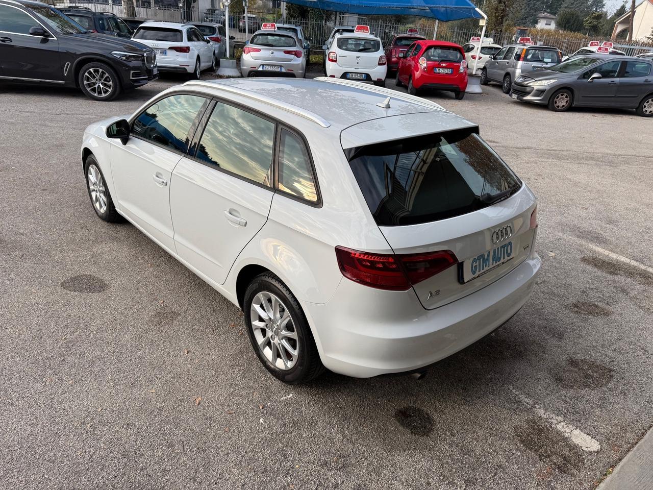 Audi A3 1.6 TDI S tronic 110 CV - Neopatentati
