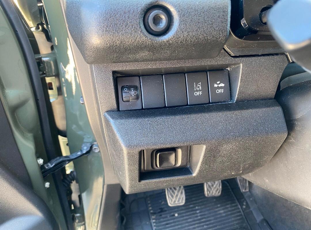 Suzuki Jimny 1.5 5MT PRO (N1)