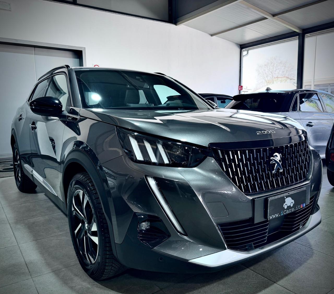 Peugeot 2008 1.5 131CV BlueHDi EAT8 GT