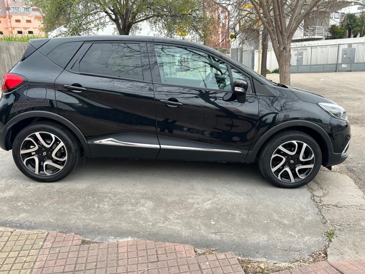 Renault Captur KM.93.000 dCi 8V 110 CV Energy Intens