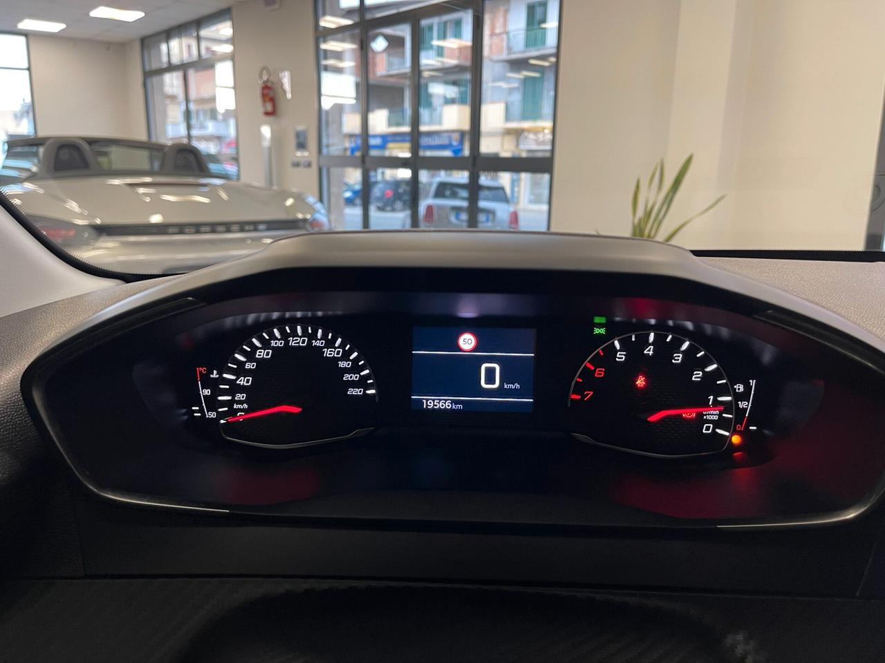 Peugeot 208 PureTech 75cv Active