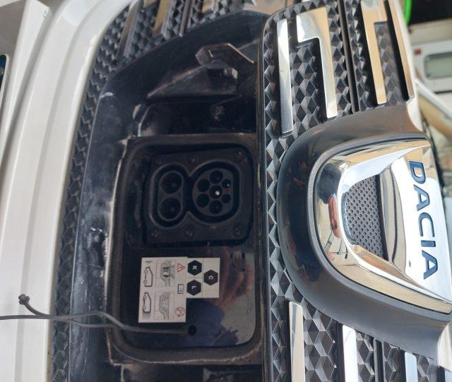 DACIA Spring Electric 45 Plus km 19000 Fatt. Pred carica 30kw