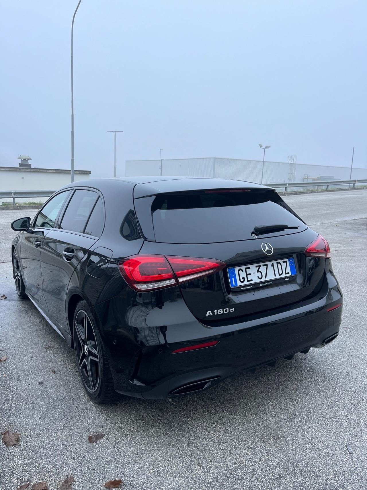 Mercedes-benz A 180 d Automatic Premium NIGHT EDITION