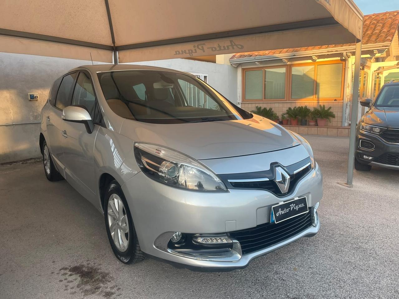 Renault Scenic Scénic 1.5 dCi 110CV 7 posti