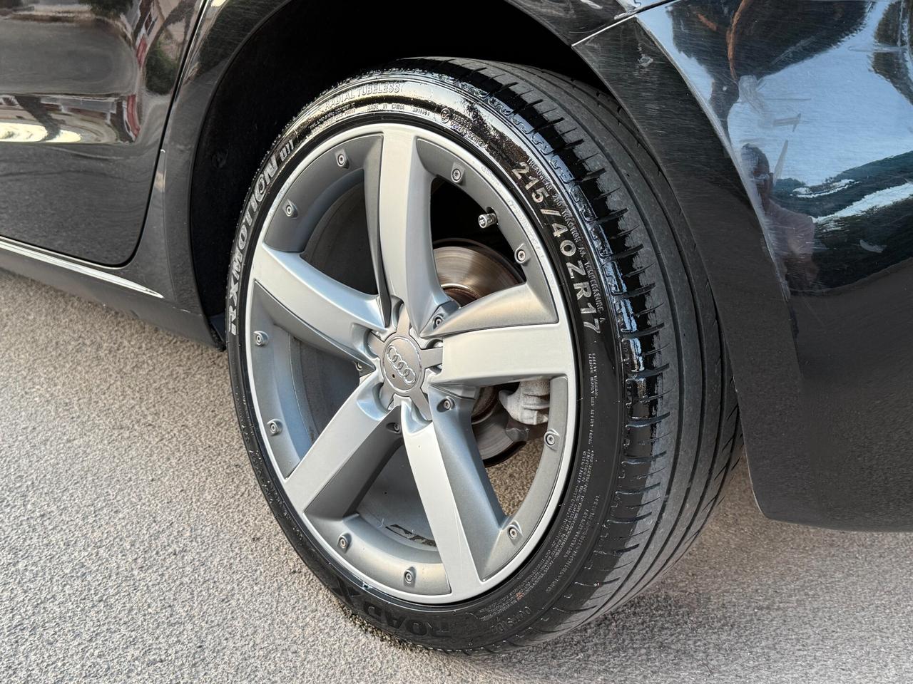 Audi A1 SPB 1.6 TDI 105CV NAVI LED - 2012