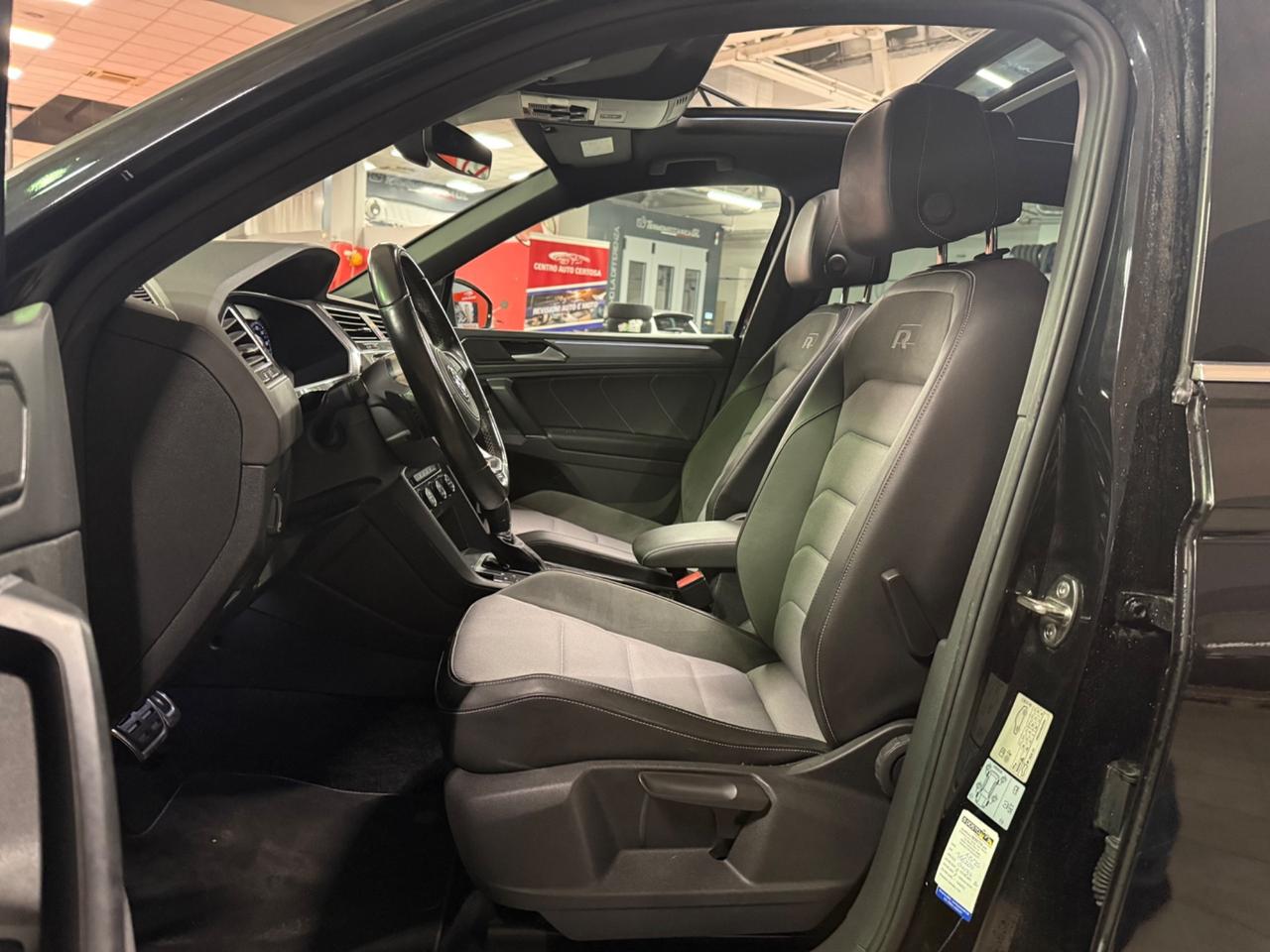 Volkswagen Tiguan 2.0 TDI R-LineDSG 4MOTION