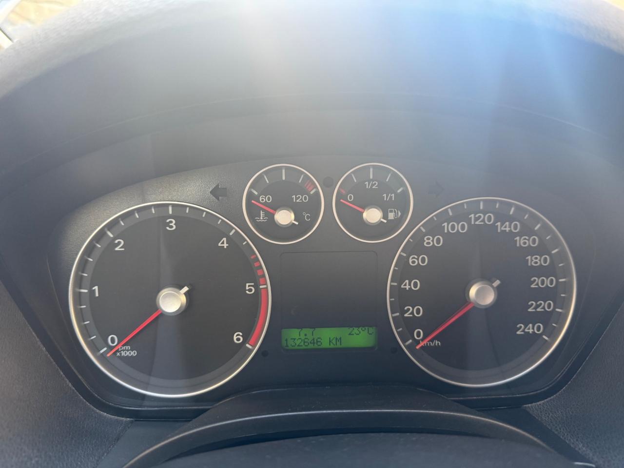 Ford Focus C-Max 1.6 TDCi (110CV)