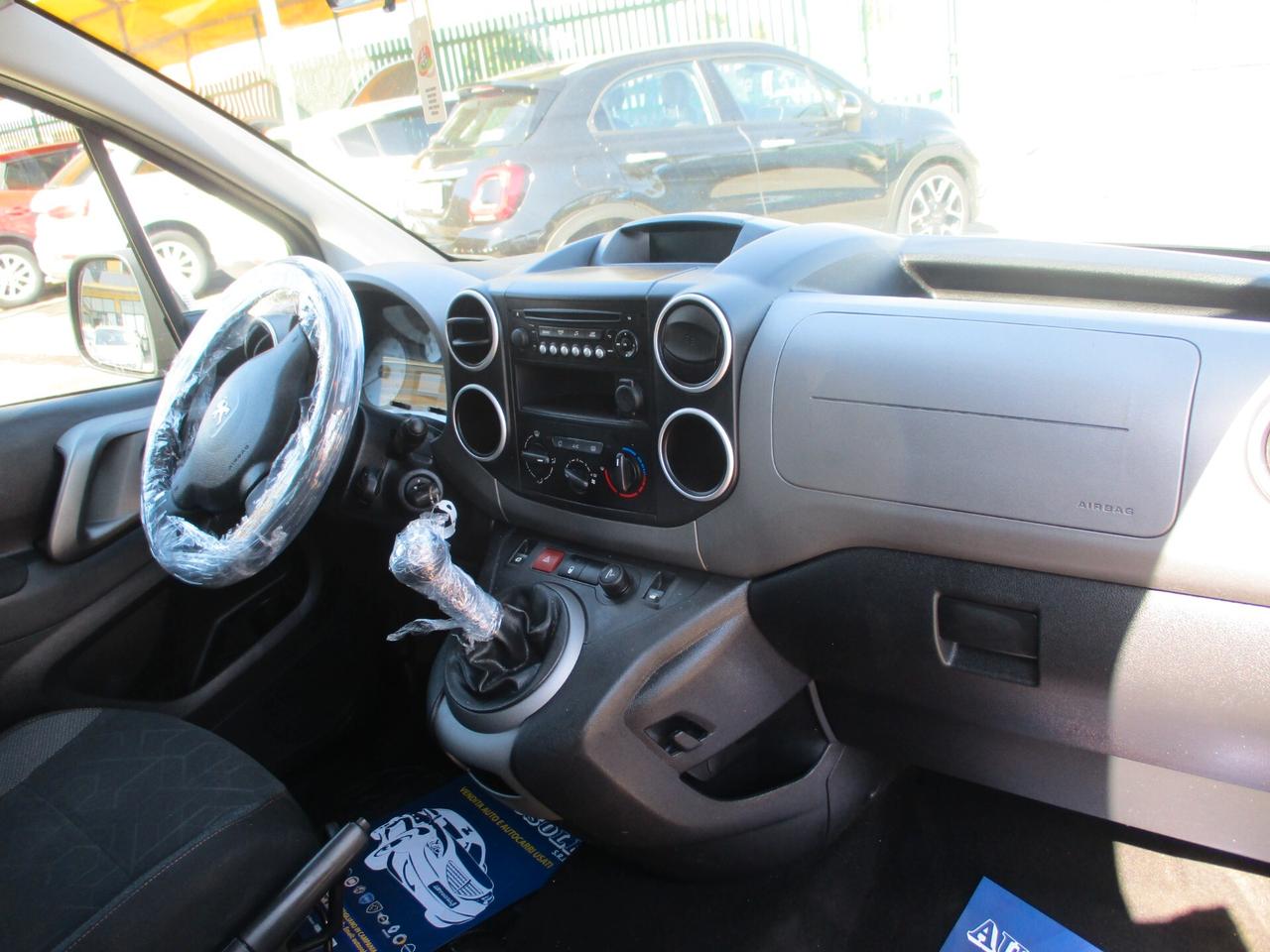 Peugeot Partner Tepee BlueHDi 100 Active