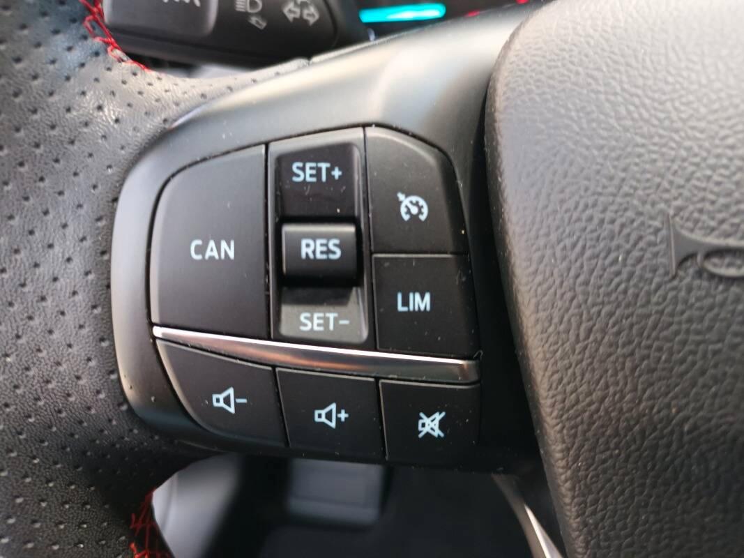 Ford Focus 125 cv Ibrida St-Line