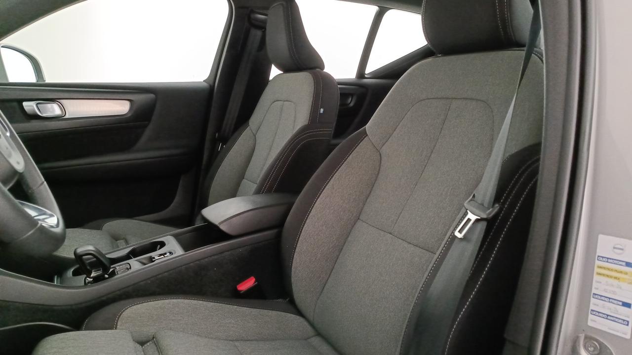 VOLVO XC40 1.5 t4 recharge phev Core auto