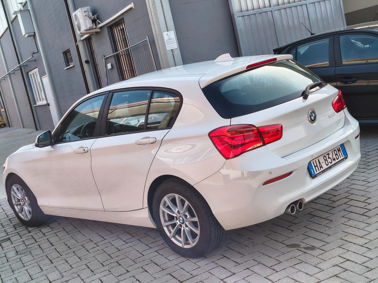 Bmw 120 120i 5p. Advantage