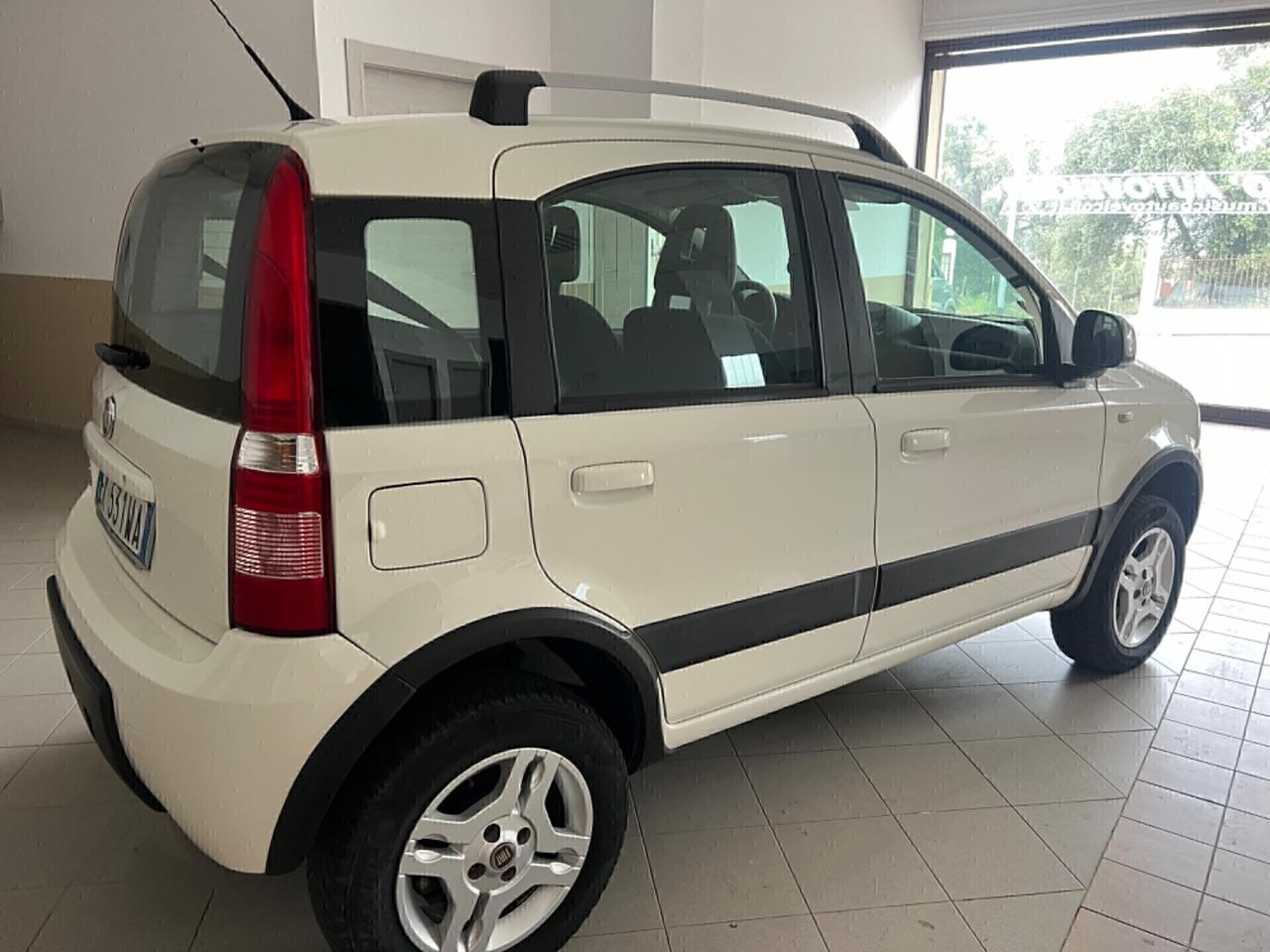 Fiat Panda 1.3 MJT 16V DPF 4x4 Climbing 11/2011