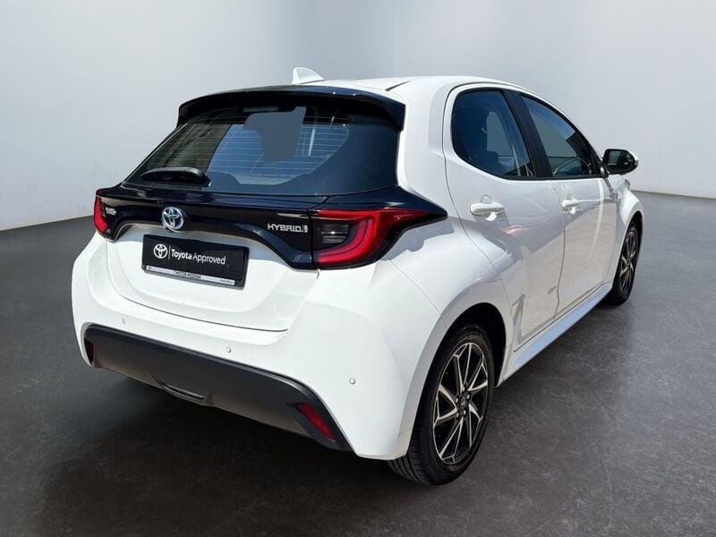 Toyota Yaris Hybrid Trend MY22
