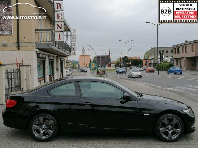 BMW 320 d Coupé 184Cv *BLACK-LINE*