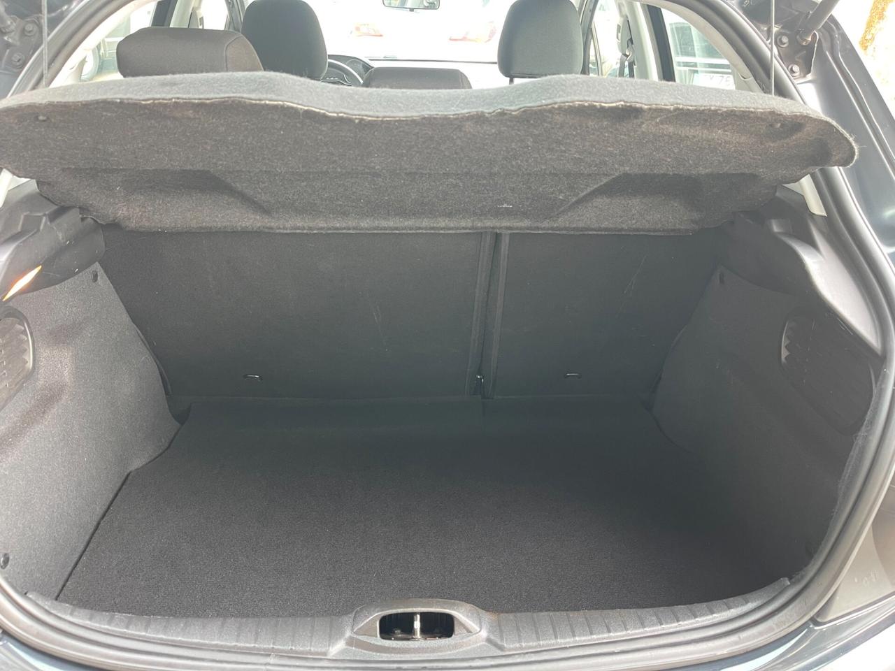 Peugeot 208 PureTech 82 5 porte Allure NEO PATENTATI