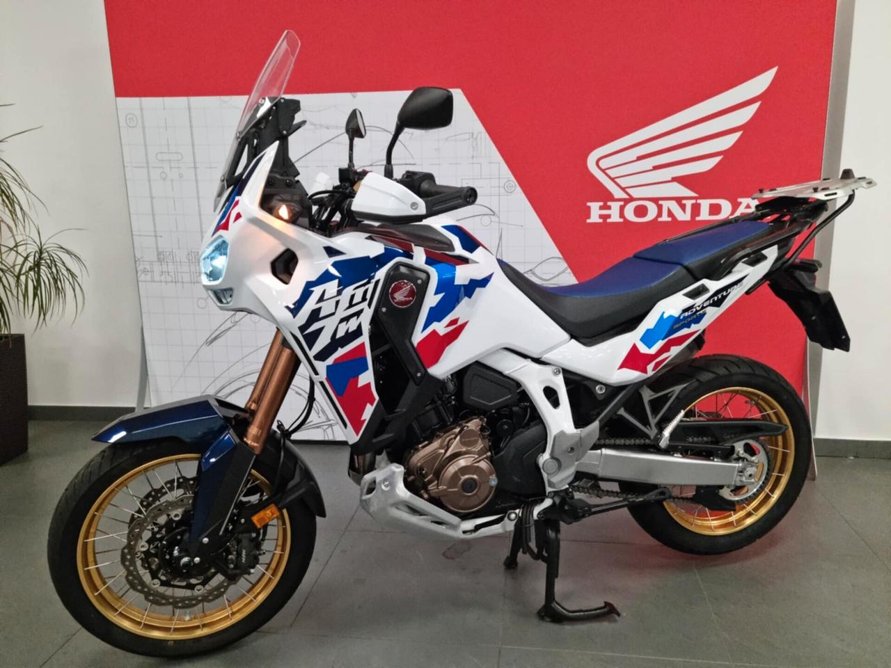 Honda CRF 1100 ADV SPORT DCT- 2024 - 7565 KM