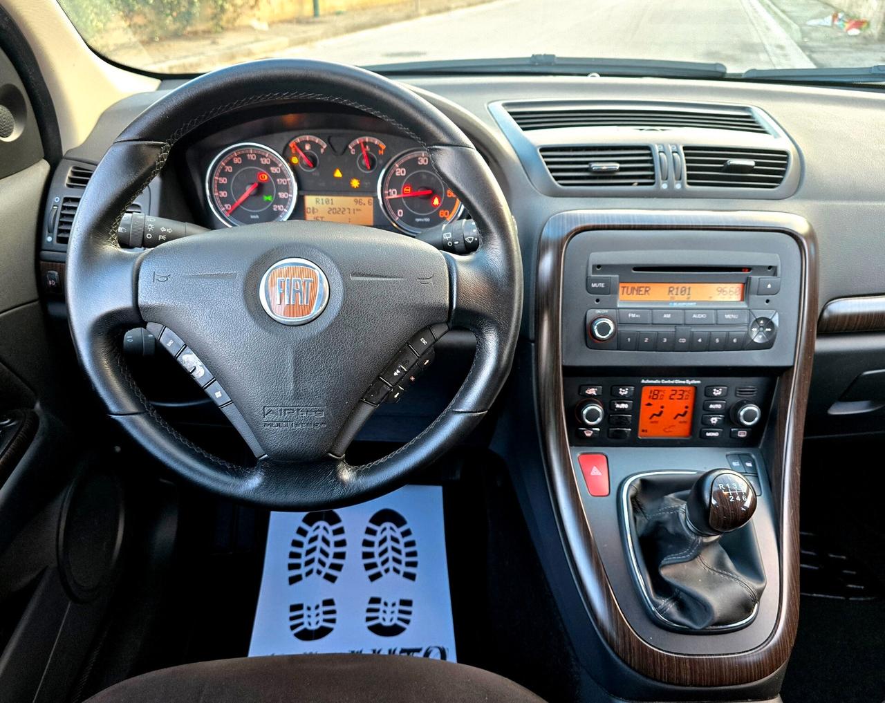 FIAT CROMA EMOTION RESTYLING M-JET DA VETRINA