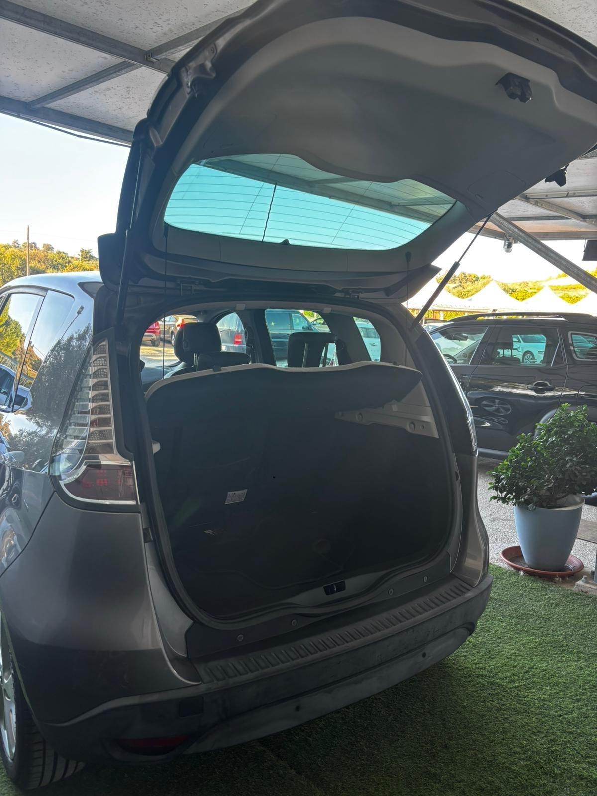 Renault Scénic XMod 1.5 dCi 110CV Start&Stop