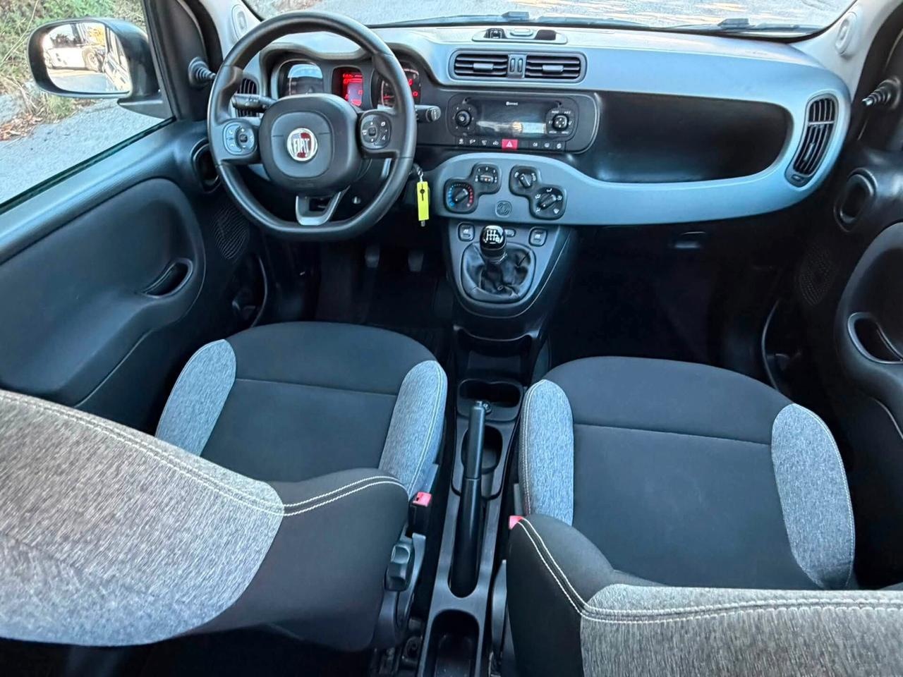 Fiat Panda 1.0 GSE S&S Hybrid Street Van 4 posti