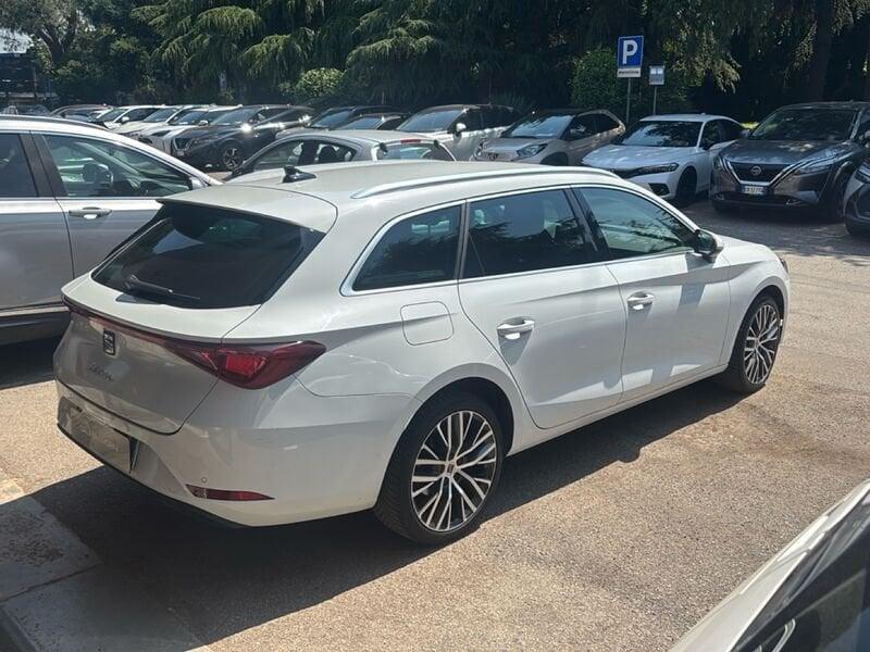 SEAT Leon 1.5 eTSI 150cv XCELLENCE DSG