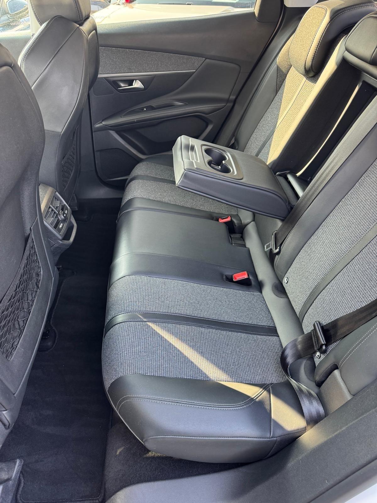 Peugeot 3008 BlueHDi 130 S&S Allure