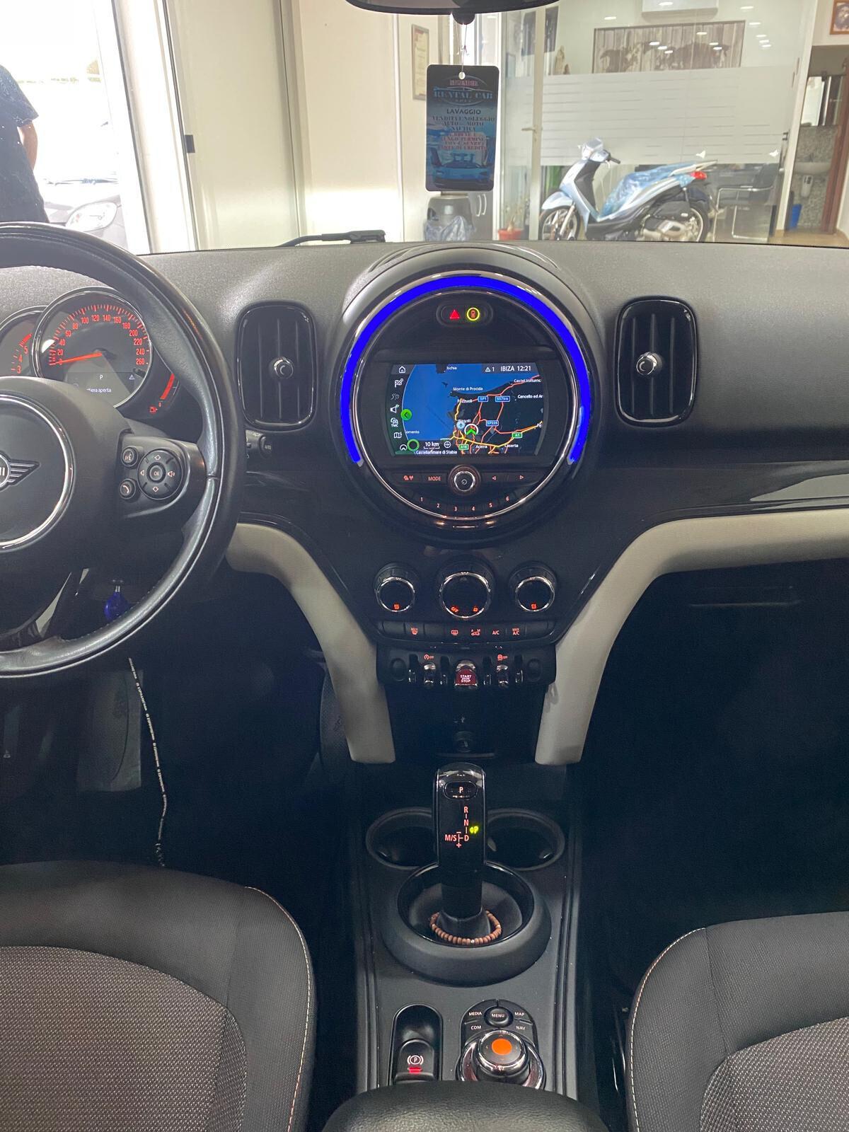 Mini Cooper D Countryman 2.0