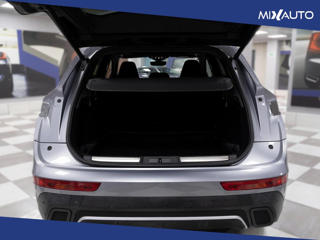 DS Automobiles DS7 Crossback 1.5 BlueHDI Business 130CV Auto