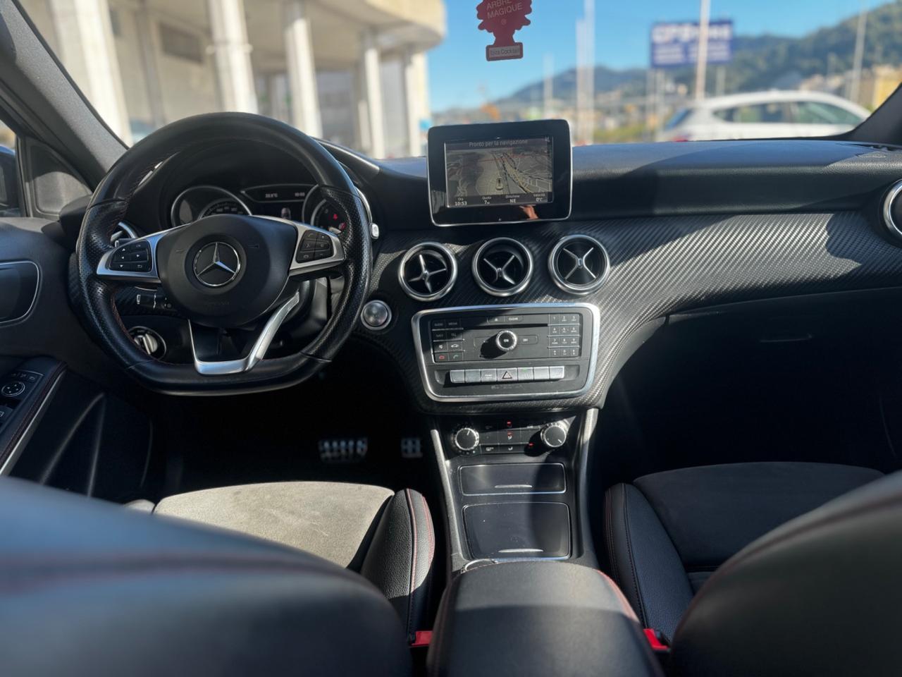 Mercedes-benz A 200 d Automatic 4Matic Premium