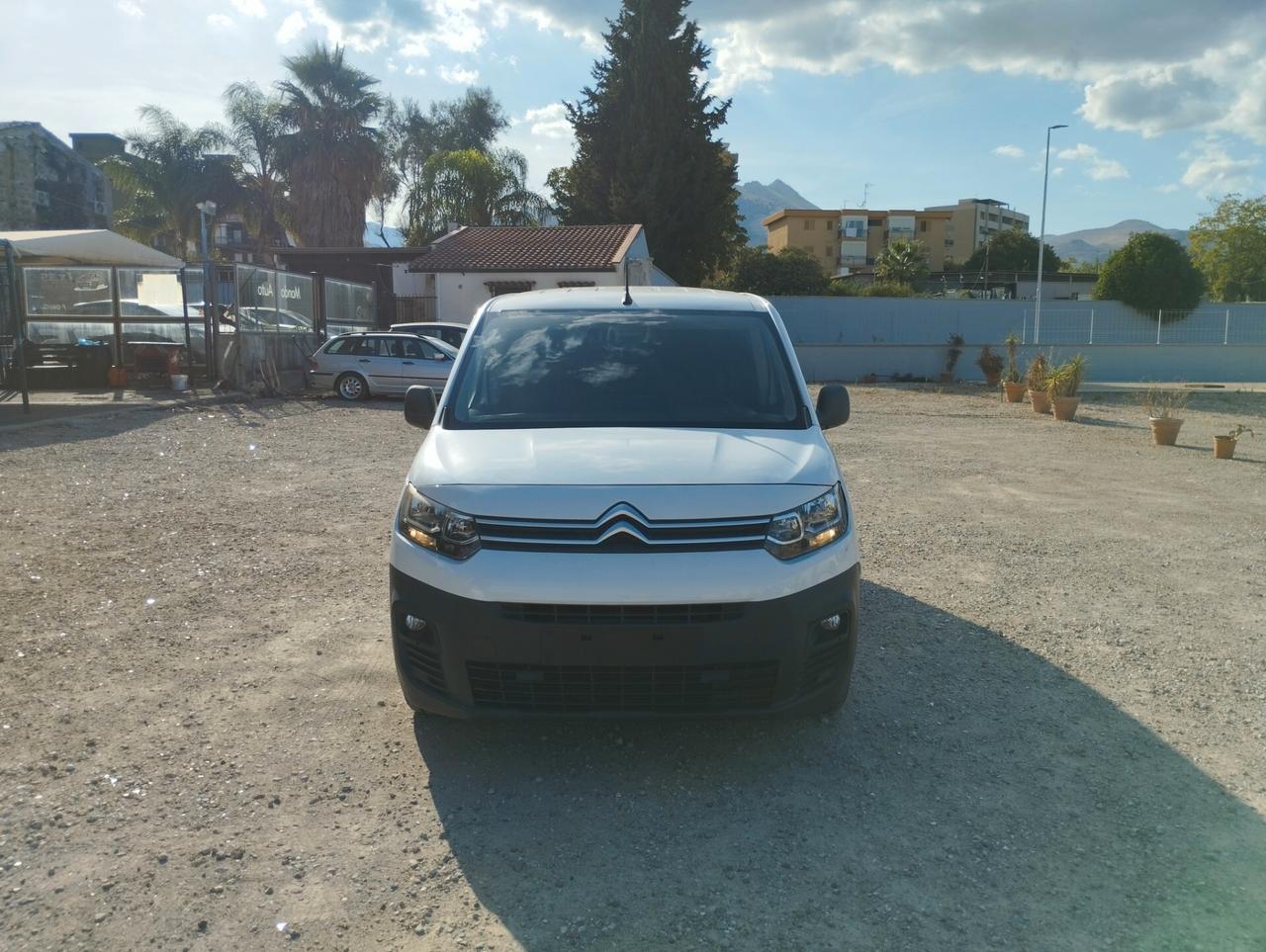 Citroen Berlingo BlueHDi 100 Van