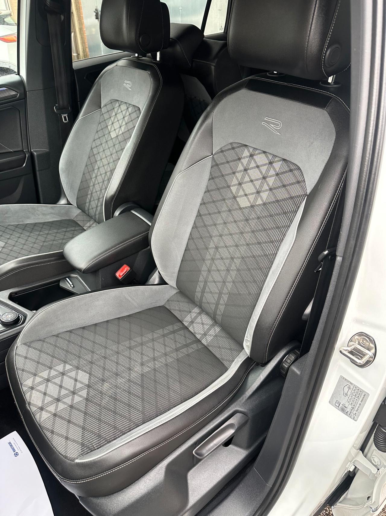 Volkswagen Tiguan Allspace 2.0 TDI SCR DSG 4MOTION R-Line 7 posti