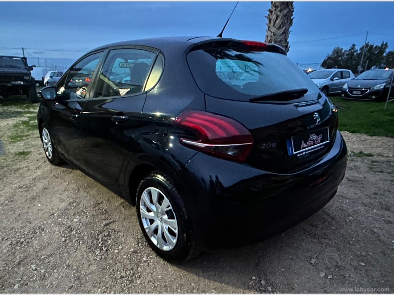 PEUGEOT 208 1.4 HDi 68 CV 5p. Active