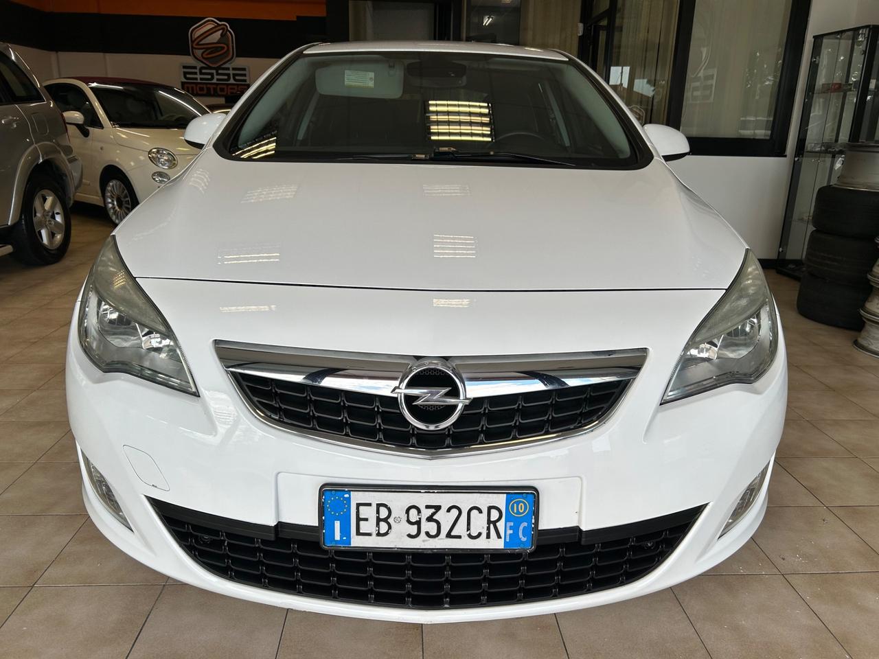 Opel Astra - 2010 1.4 GPL 100cv 174.000 km