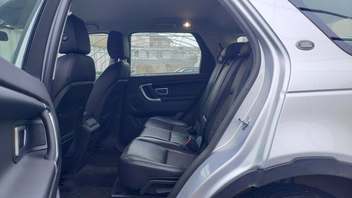 LAND ROVER Discovery Sport SOLO PER COMMERCIANTI AUTO SENZA GARANZIA