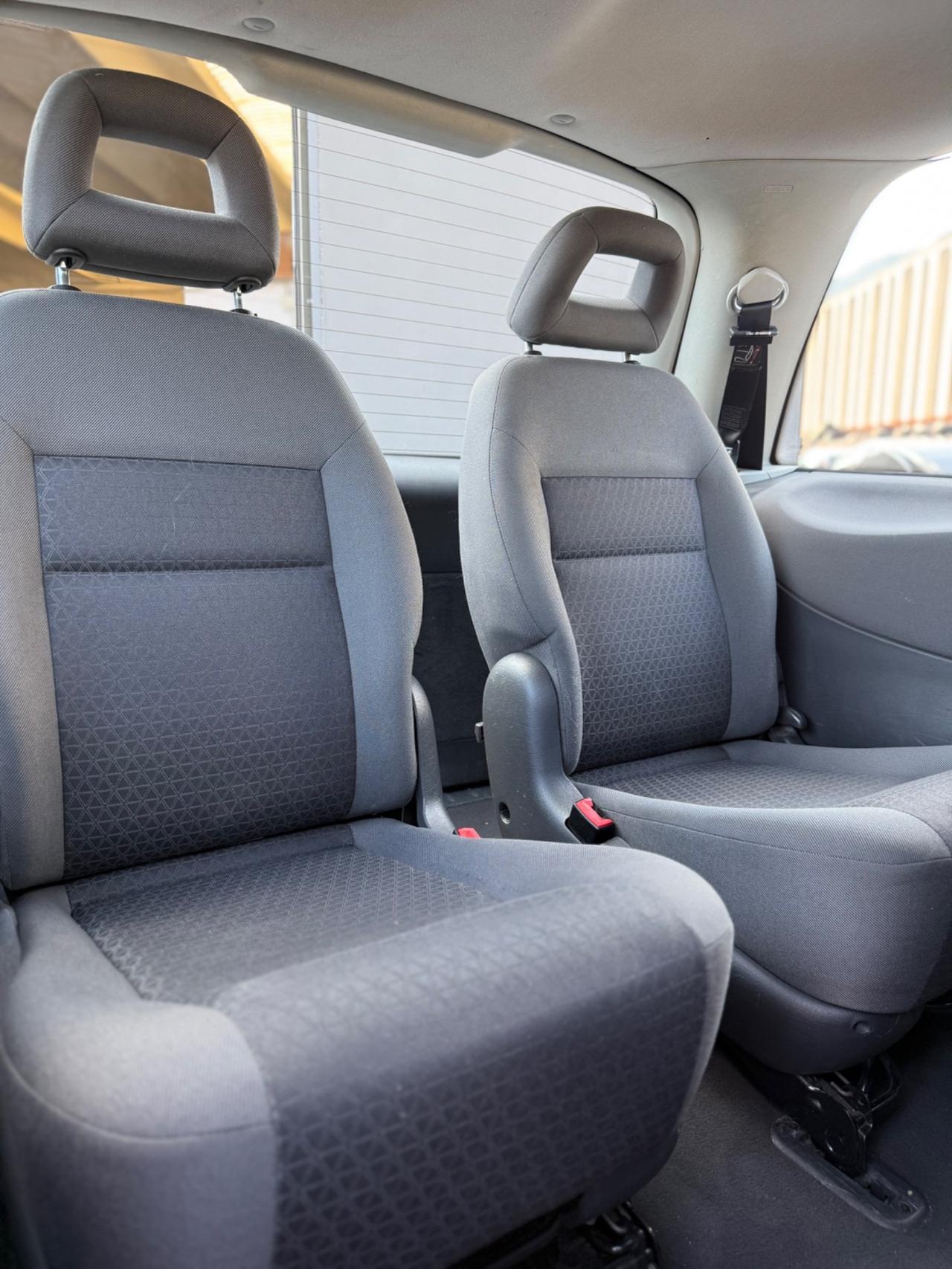 Ford Galaxy 1.9 TDI cat Ghia