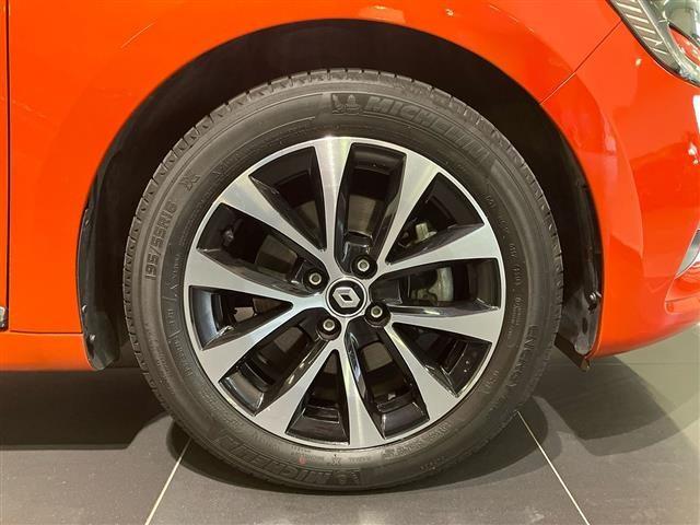 RENAULT Clio 1.6 E-Tech full hybrid Techno 145cv auto