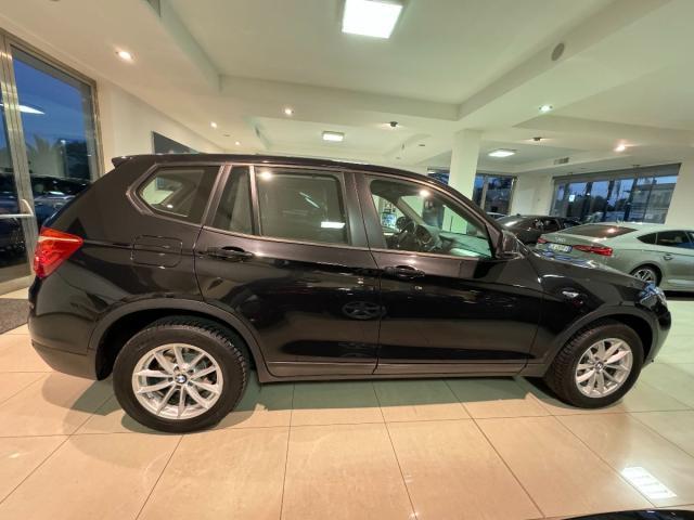 BMW - X3 - xDrive20d Business aut. 129.000 Km