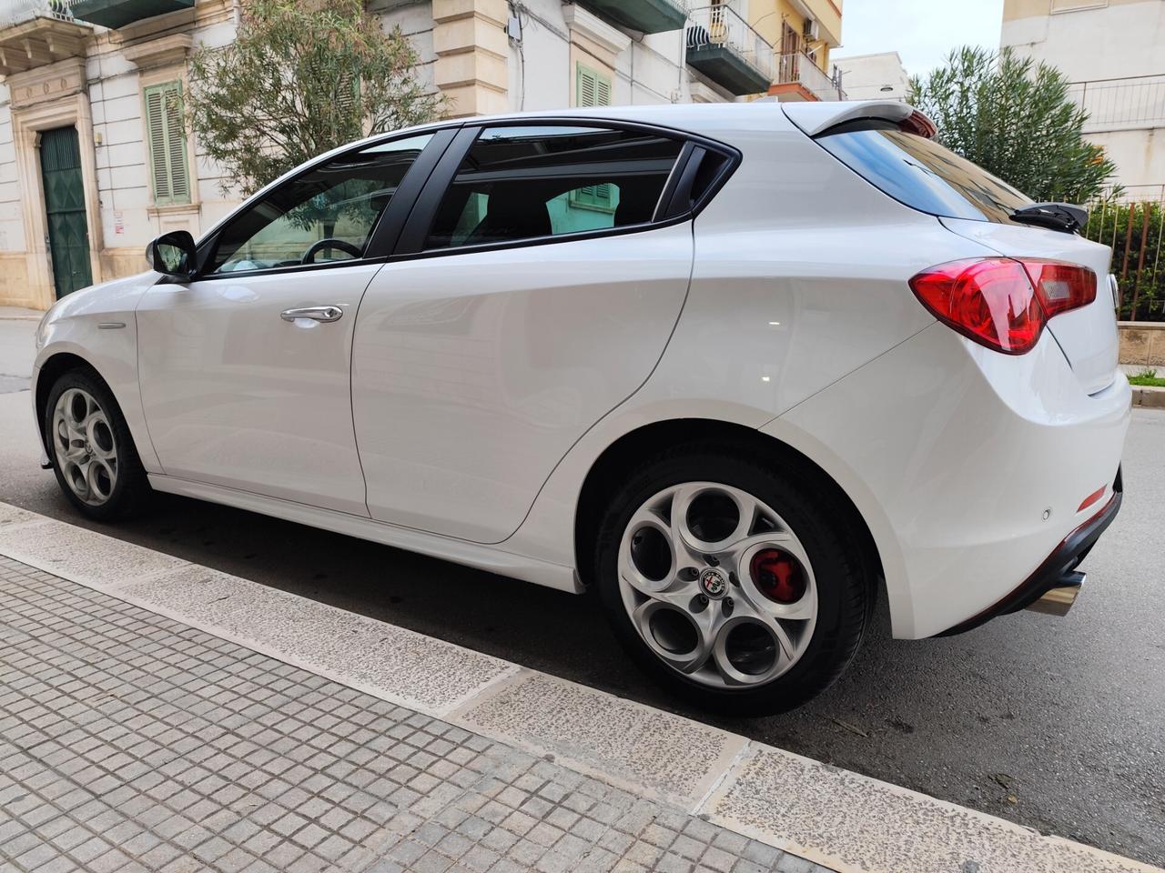 Alfa Romeo Giulietta 1.6 JTDm 120CV Super PERFETTA