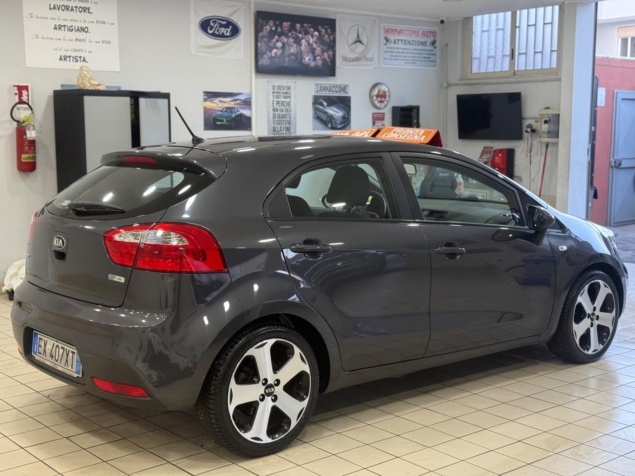 Kia Rio 1.2 gpl 2015 Full optional