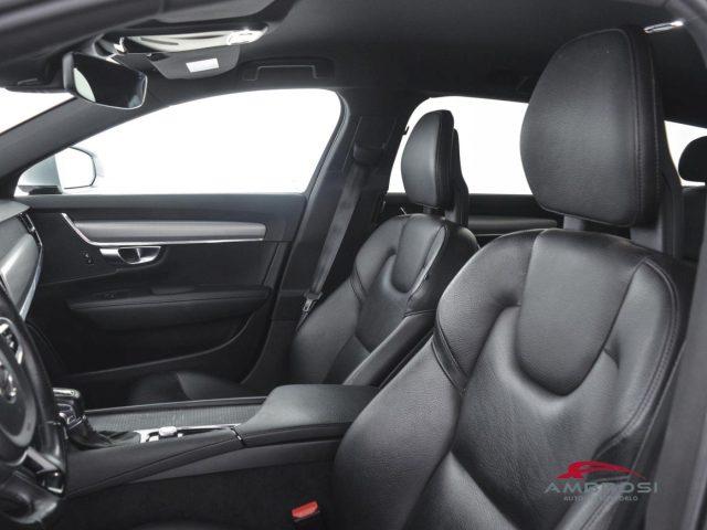 VOLVO V90 D4 AWD Geartronic Momentum - PER OPERATORI DEL SET