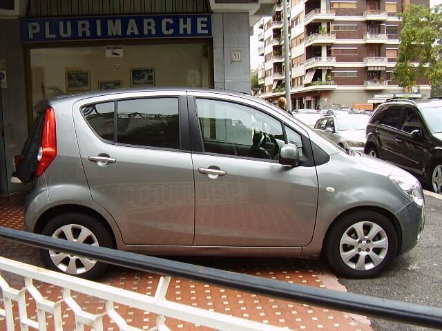 Opel Agila 1.2 16V NEOPATENTATI