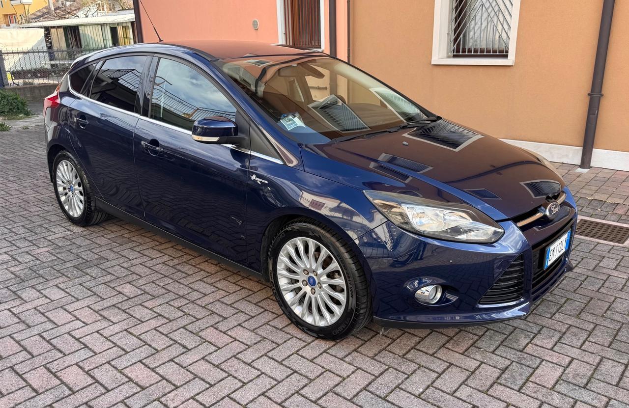 Ford Focus 1.6 TDCi 115 CV Titanium Ok Neopatentati