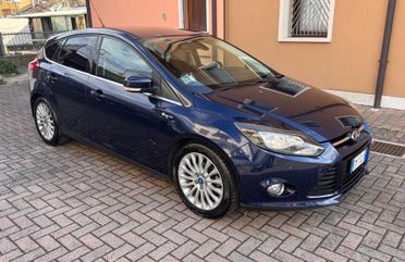 Ford Focus 1.6 TDCi 115 CV Titanium Ok Neopatentati