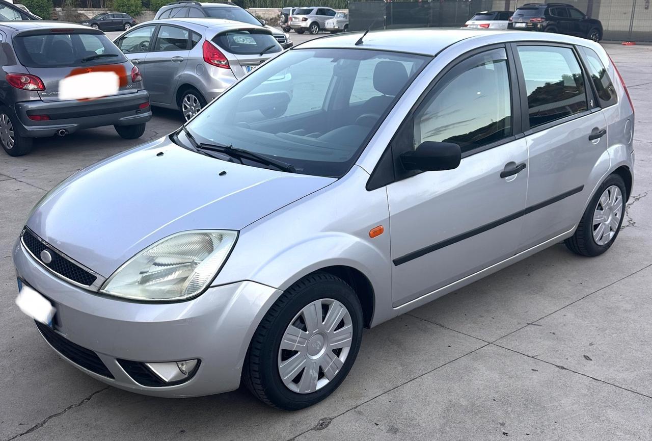 Ford Fiesta 1.4 TDCi 68cv 5p. Ghia