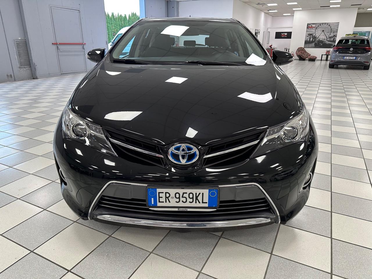 Toyota Auris 1.8 Hybrid Lounge