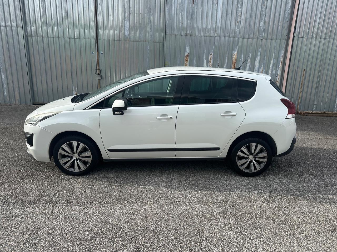 Peugeot 3008 1.6 e-HDi 115CV ETG6 Stop&Start Active